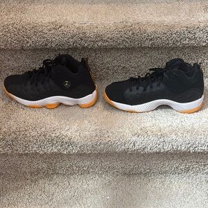 Men's Black and Yellow Athletic Shoes